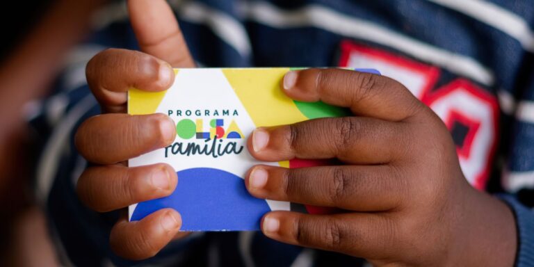 Caixa paga Bolsa Família a beneficiários com NIS de final 9