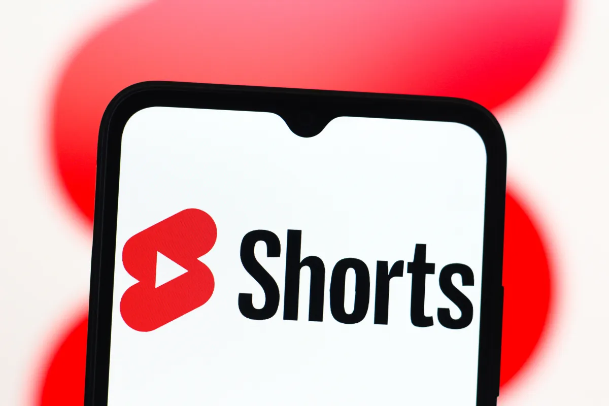 YouTube em breve permitirá que os criadores façam Shorts com sua própria semelhança de IA