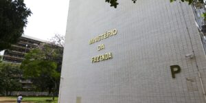 Brasil capta US$ 4,5 bilhões em títulos no mercado internacional