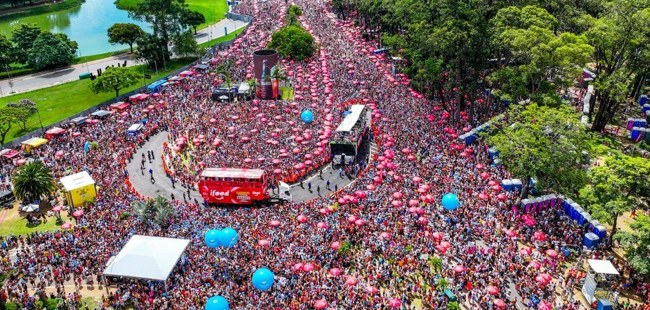 Com recorde de blocos e previsão de 16,5 milhões de foliões, São Paulo é superlativa até no Carnaval