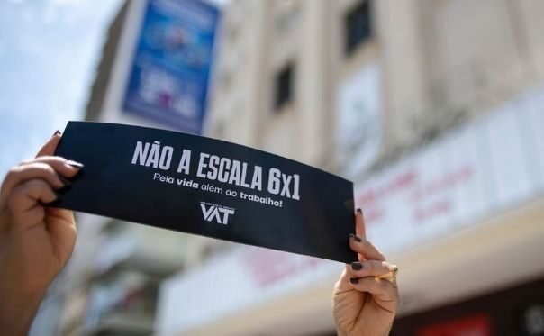 Hugo Motta encaminha para a CCJ a proposta que acaba com a escala 6x1