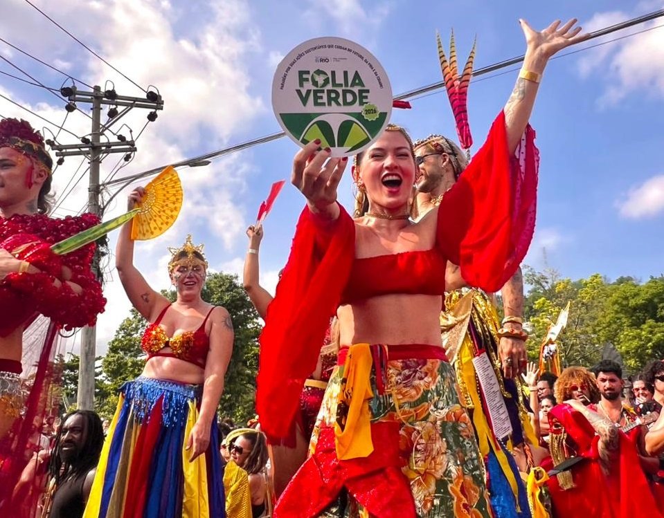 Prefeitura do Rio entrega Selo Folia Verde a blocos e megablocos