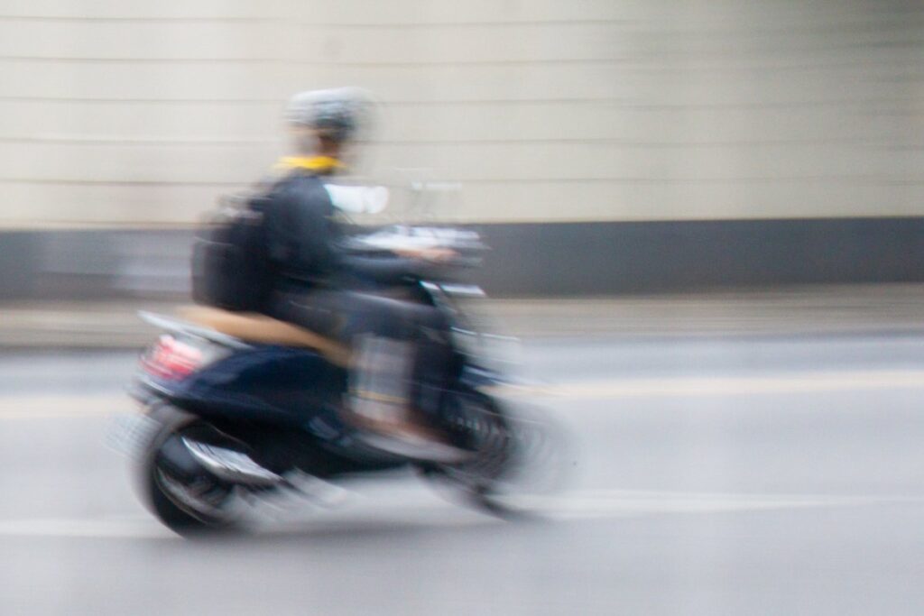 Solução individual, problema coletivo: pesquisa alerta para os perigos das motocicletas por aplicativo