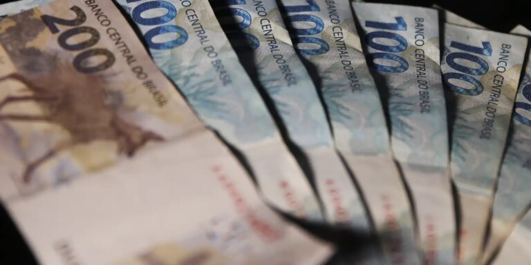 Dívida Pública sobe 2,31% em fevereiro e supera R$ 8,8 trilhões