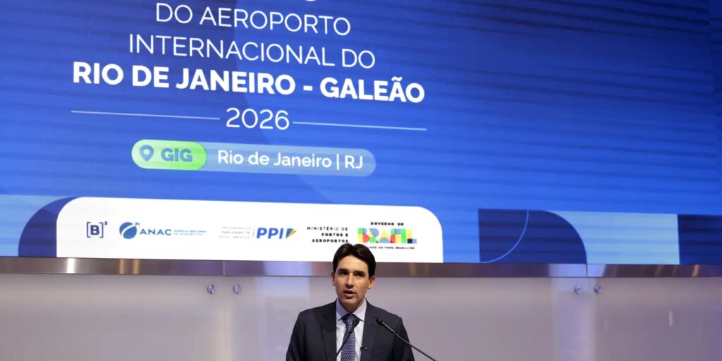 Expectativa é leiloar Aeroporto de Brasília em novembro, diz ministro