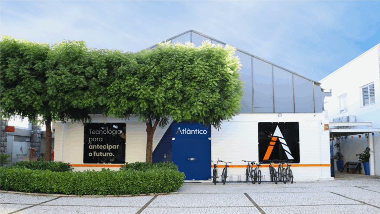 Instituto Atlântico apresenta tecnologias de Indústria 4.0 em estande na Feira da Indústria da FIEC