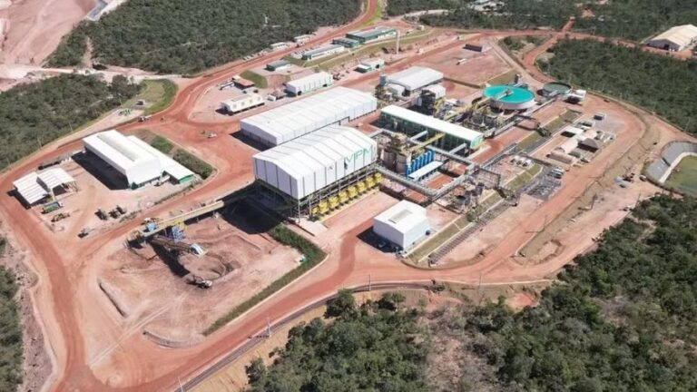 Empresa dos EUA compra mineradora brasileira de terras raras