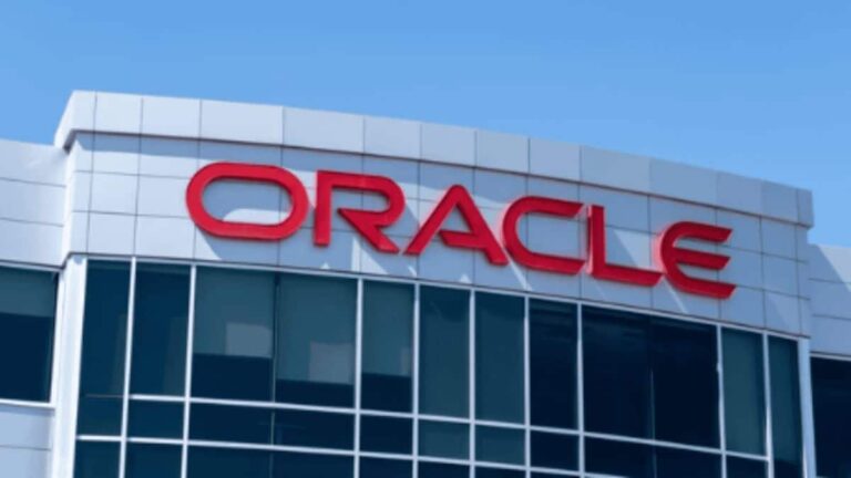 Oracle demite funcionários por e-mail às 6h e reforça impacto da IA no mercado de trabalho